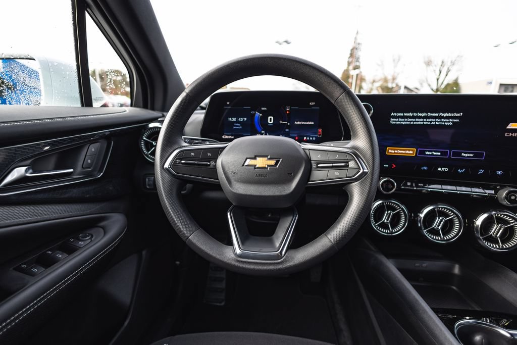New 2026 Chevrolet Blazer EV LT AWD/4WD image 26
