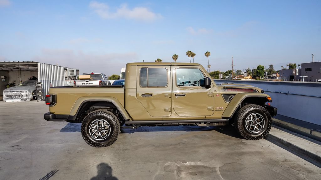New 2026 Jeep Gladiator Sport AWD/4WD image 13