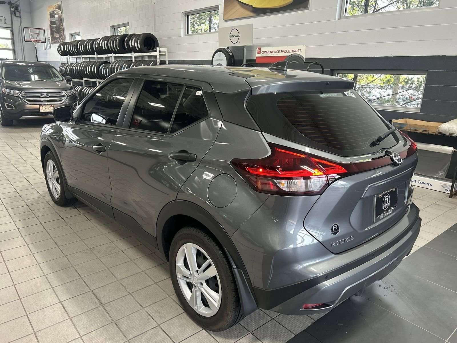 Certified 2025 Nissan Kicks Play S FWD image 38
