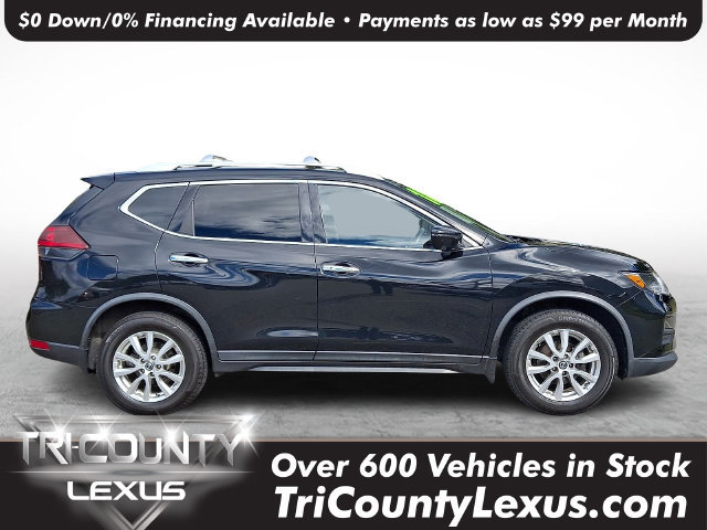 Used 2018 Nissan Rogue SV w/ Premium Package AWD/4WD image 7
