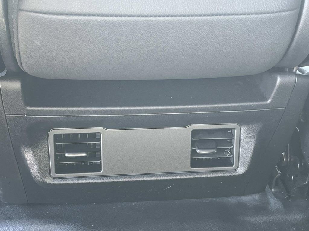 Used 2024 Chevrolet Silverado 1500 W/T w/ WT Value Package image 16