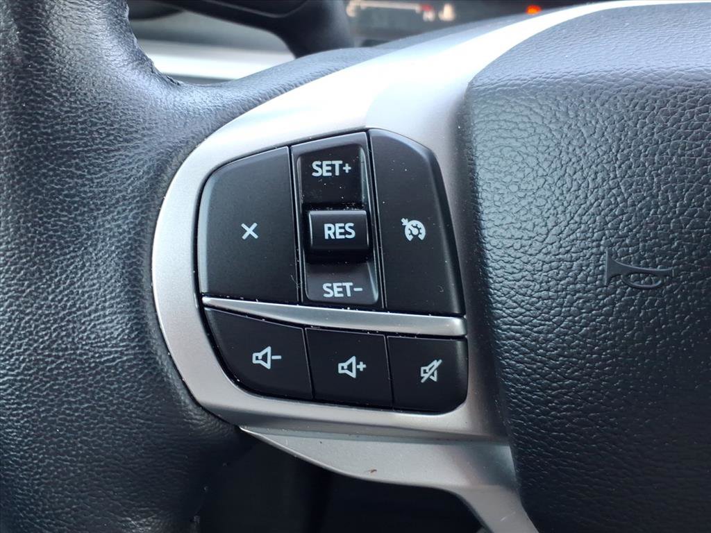 Used 2023 Ford Explorer XLT w/ Equipment Group 202A image 23