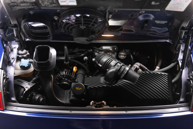 Used 2004 Porsche 911 Targa RWD image 6