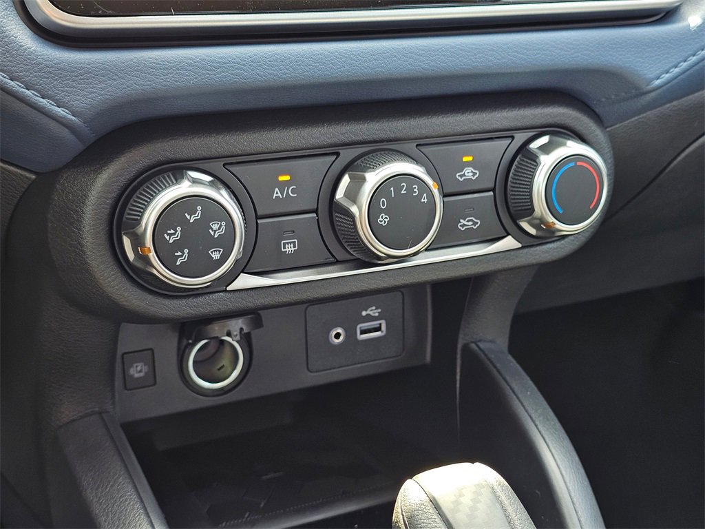 New 2025 Nissan Versa SV w/ Trunk Package image 10