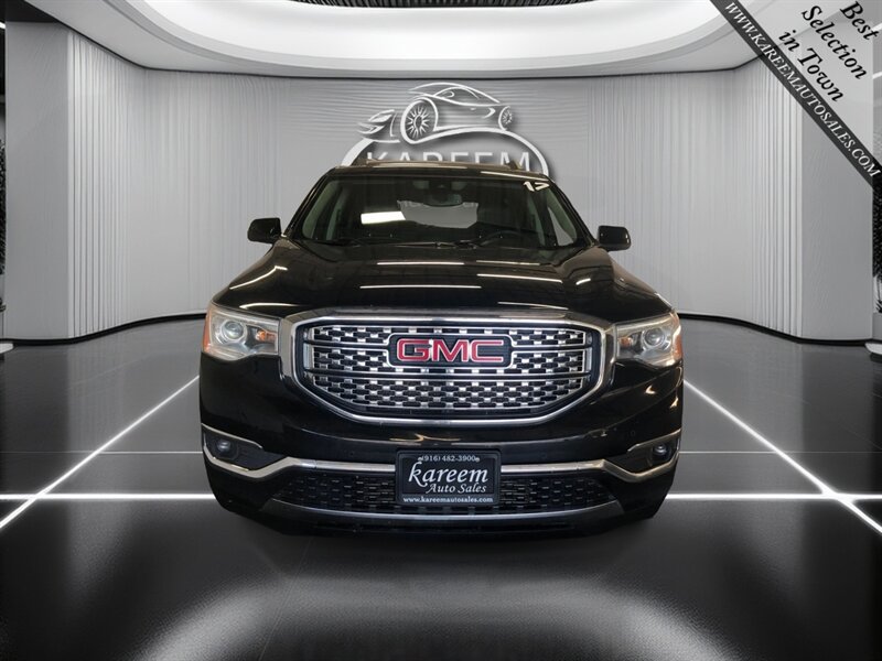 Used 2017 GMC Acadia Denali FWD image 2