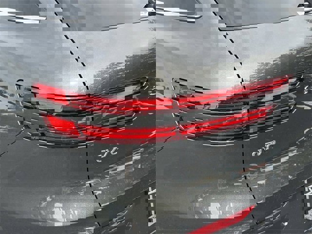 Used 2026 Genesis GV70 2.5T Advanced image 16