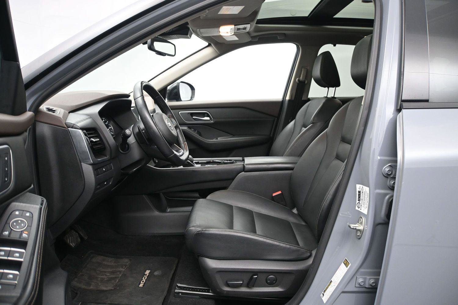 Used 2021 Nissan Rogue SL AWD/4WD image 7