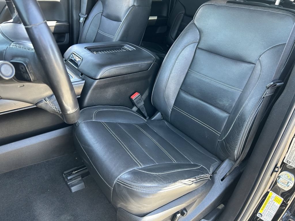 Used 2018 GMC Sierra 3500 Denali w/ Duramax Plus Package AWD/4WD image 20