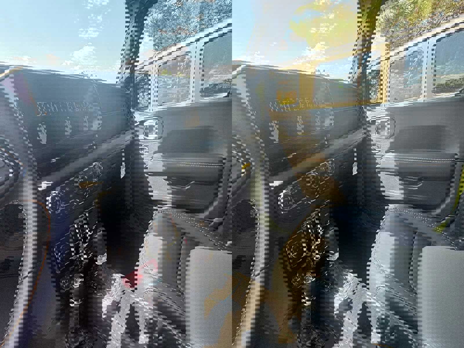 New 2025 Jeep Wrangler Unlimited Rubicon 392 image 24