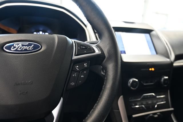 Used 2020 Ford Edge SEL w/ Convenience Package AWD/4WD image 22