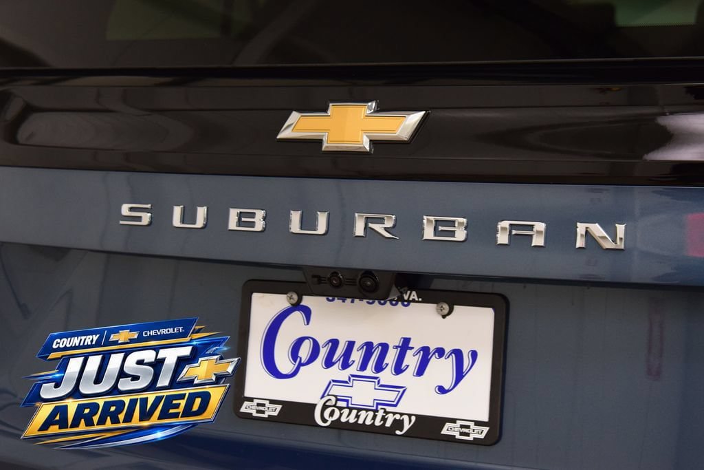 New 2026 Chevrolet Suburban Premier AWD/4WD image 23