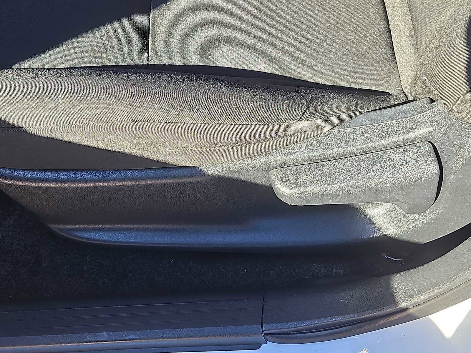 Used 2017 Nissan Versa S Plus image 16