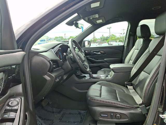 Used 2023 Chevrolet Traverse RS AWD/4WD image 13