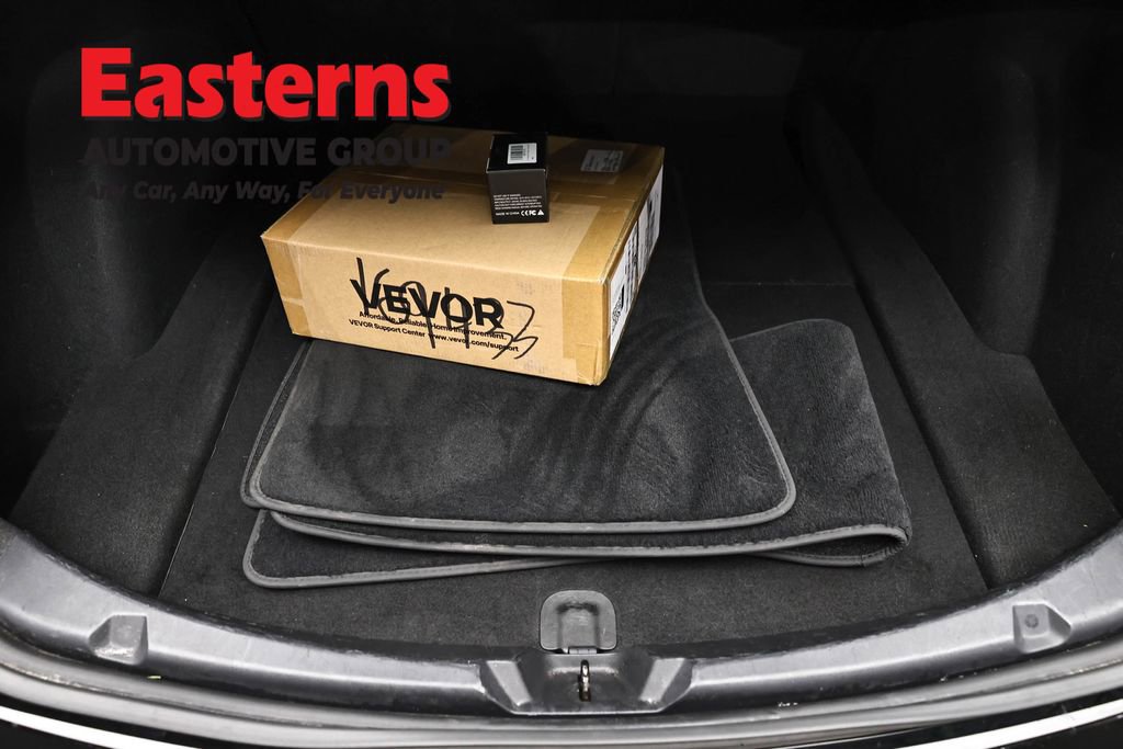 Used 2018 Tesla Model 3 Long Range image 9