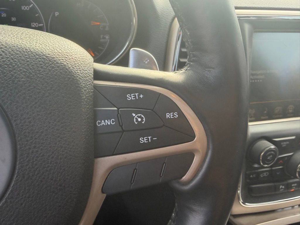 Used 2014 Jeep Grand Cherokee Limited image 10