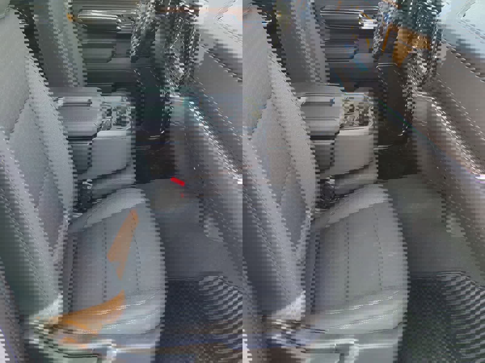 Used 2022 Chevrolet Silverado 1500 LT image 21