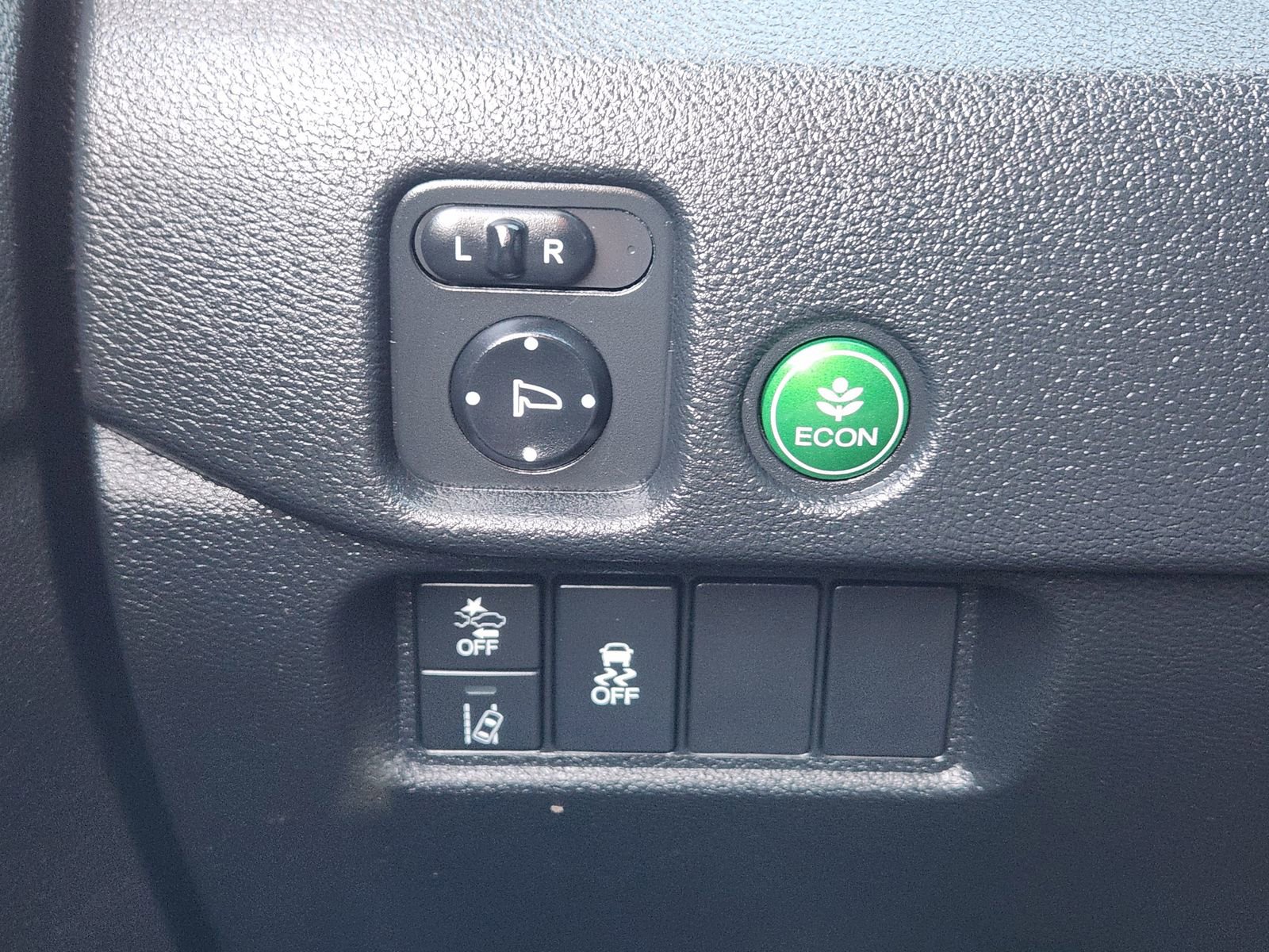 Used 2022 Honda Pilot Sport image 25