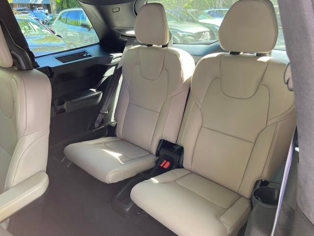 New 2027 Volvo XC90 B6 Ultra AWD/4WD image 16