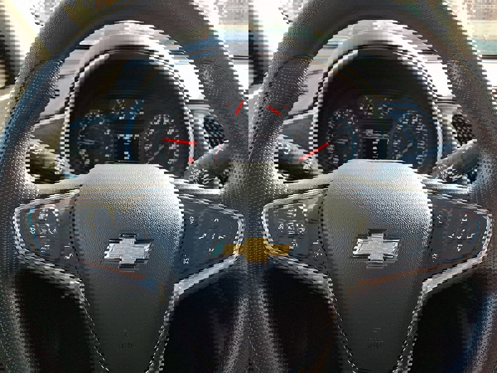 Used 2024 Chevrolet Malibu LT image 19