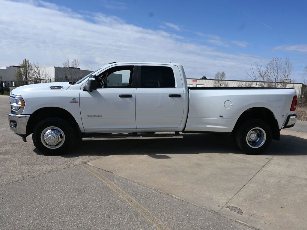 Used 2023 RAM 3500 Big Horn w/ Level 1 Equipment Group image 6