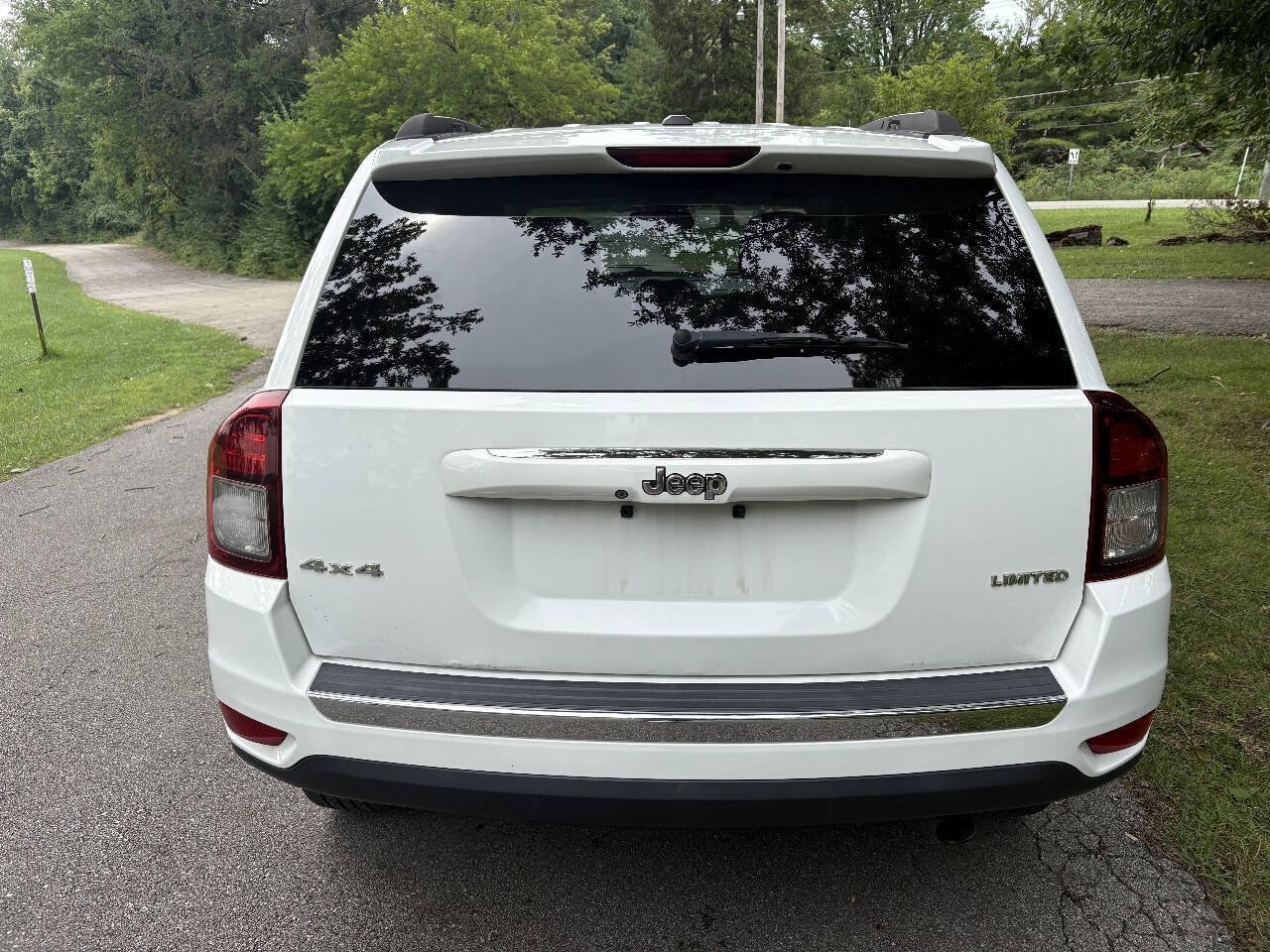 Used 2014 Jeep Compass Limited AWD/4WD image 10