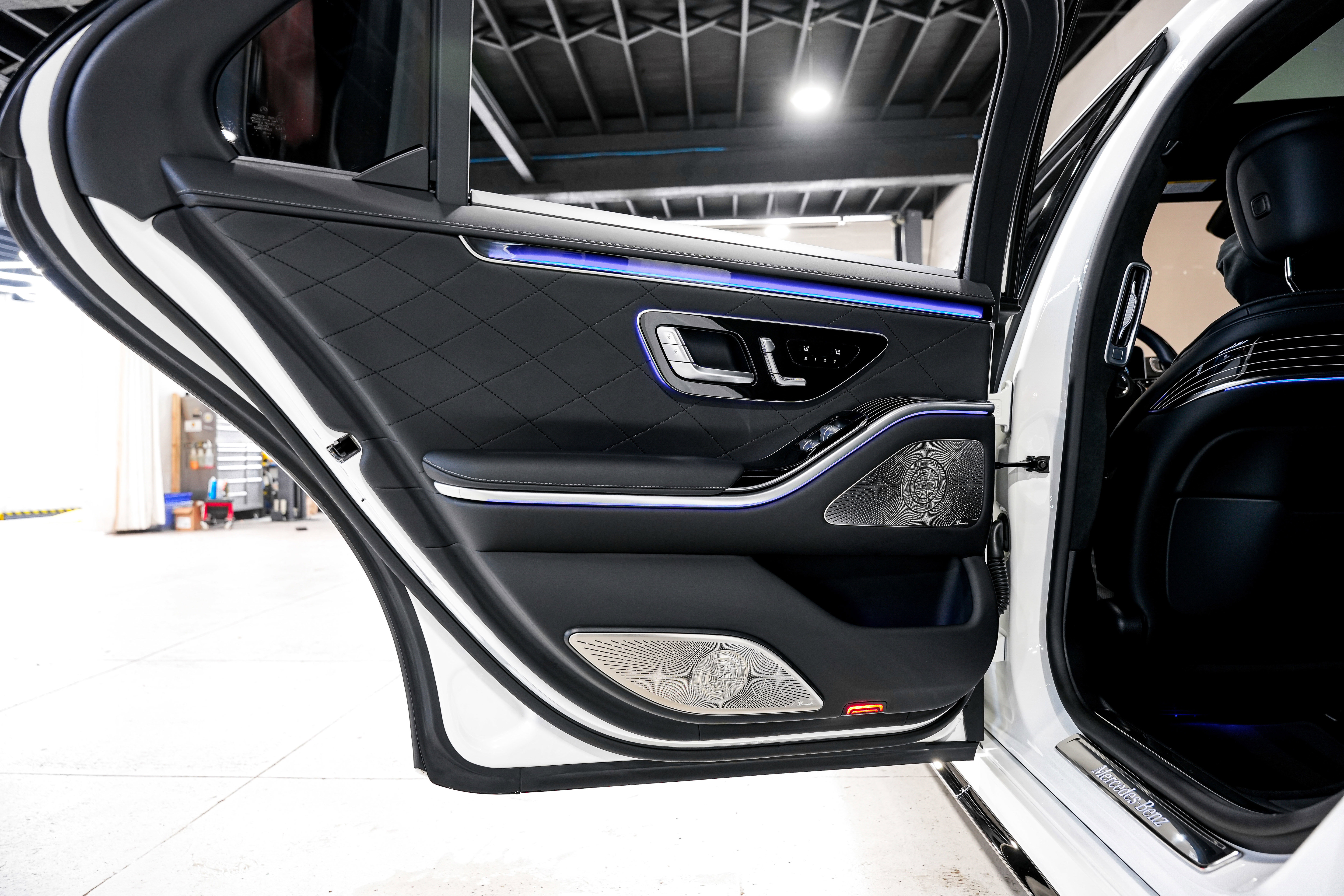 Used 2023 Mercedes-Benz S 580 4MATIC Sedan image 31