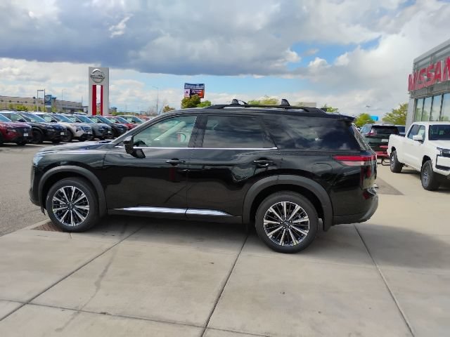 New 2026 Nissan Pathfinder Platinum AWD/4WD image 9