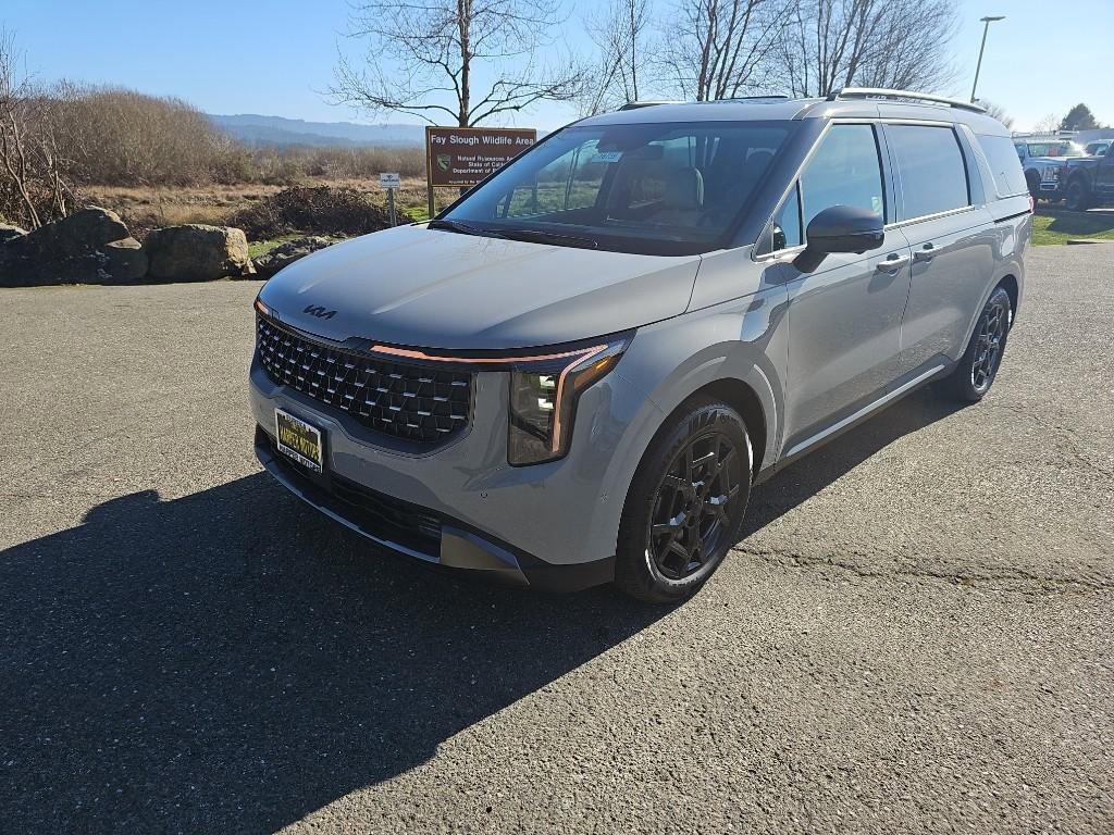 New 2026 Kia Carnival SX