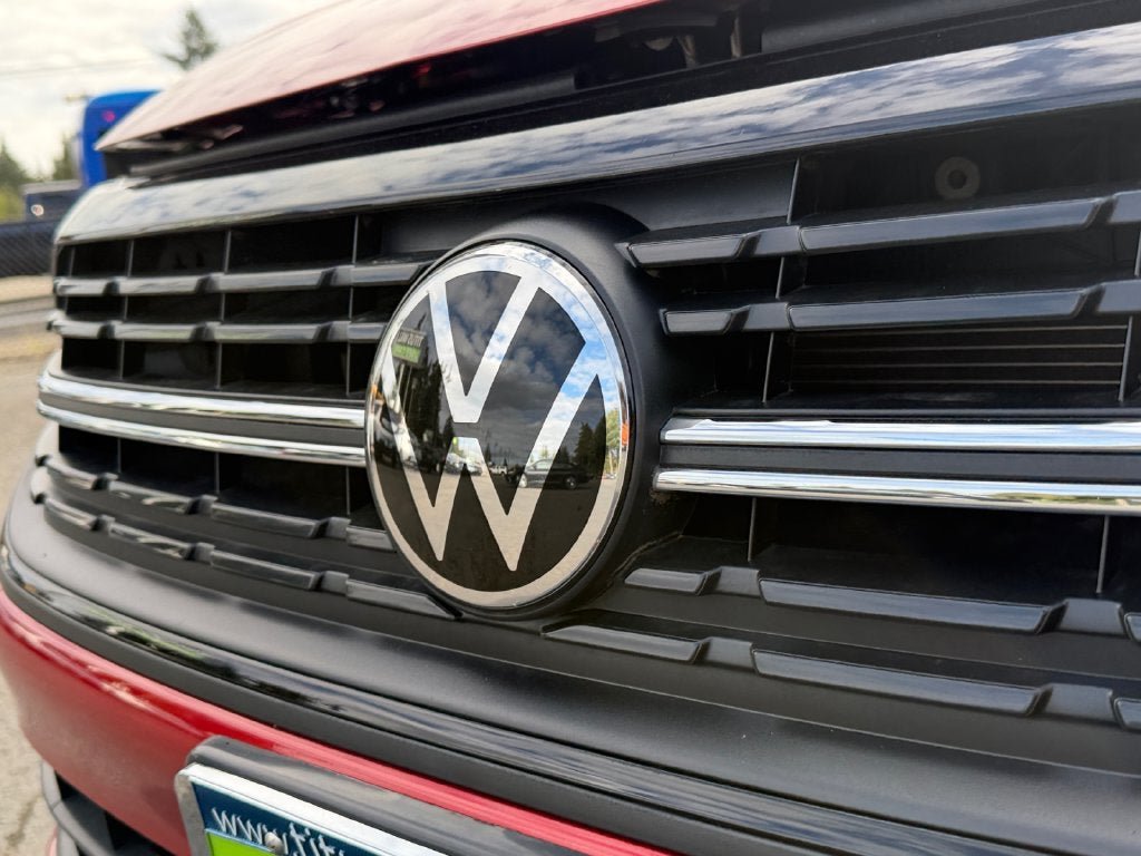 Used 2024 Volkswagen Jetta Sport FWD image 34