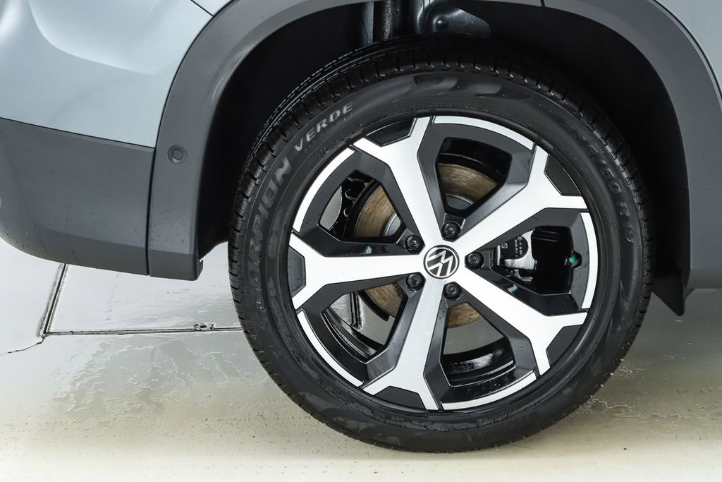 New 2026 Volkswagen Tiguan SE image 52