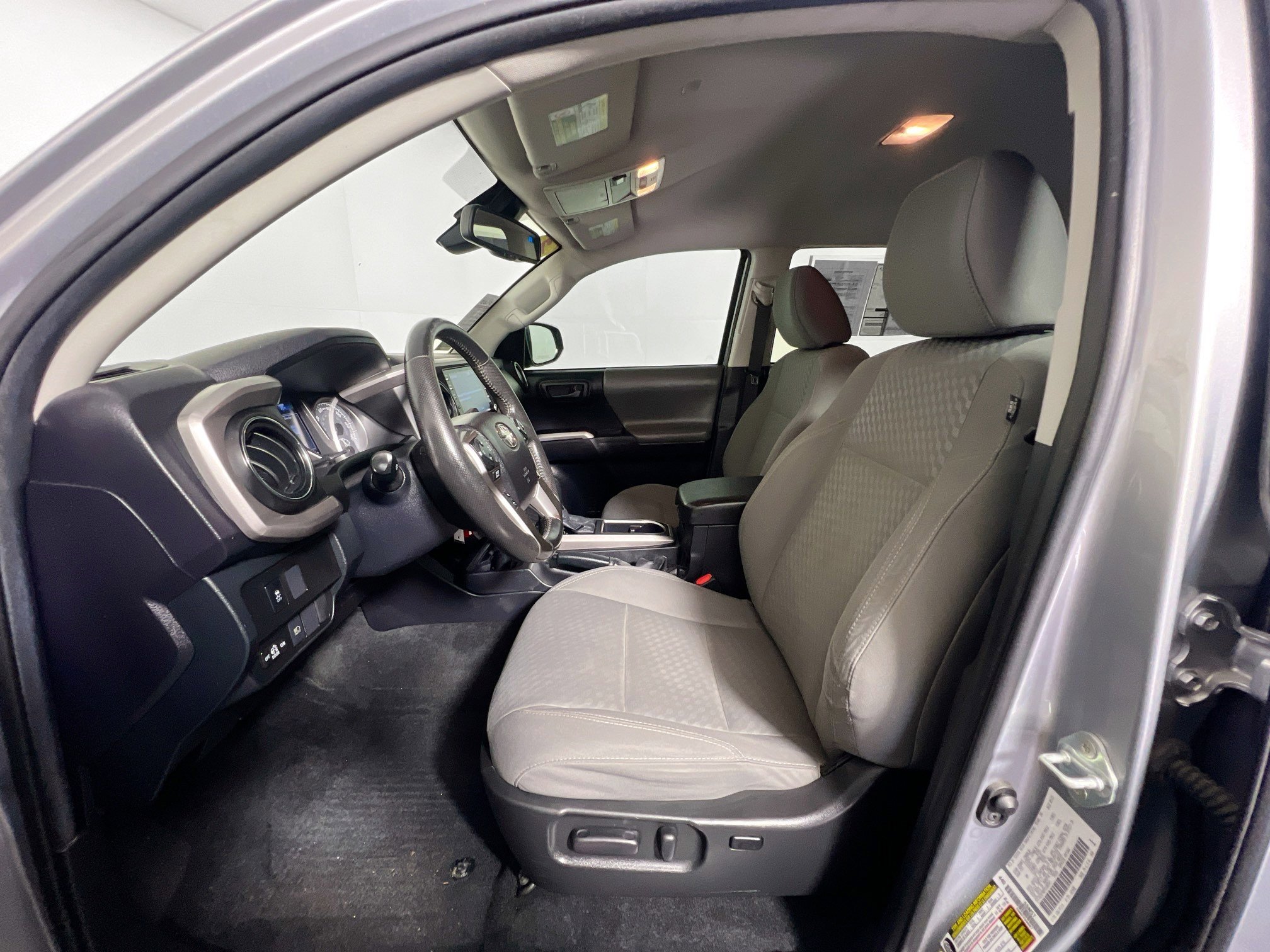 Used 2021 Toyota Tacoma SR5 image 14