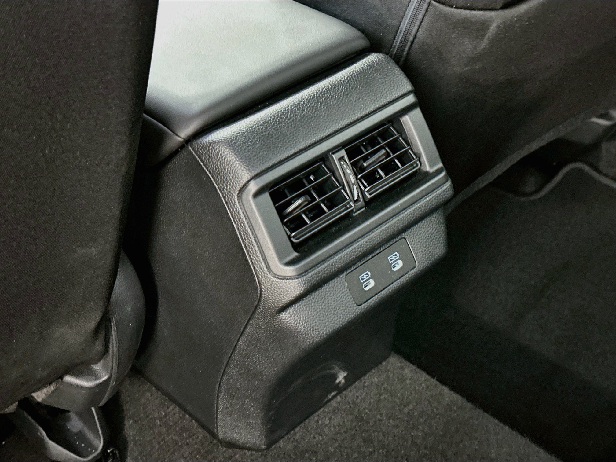 Used 2025 Honda Accord SE image 27