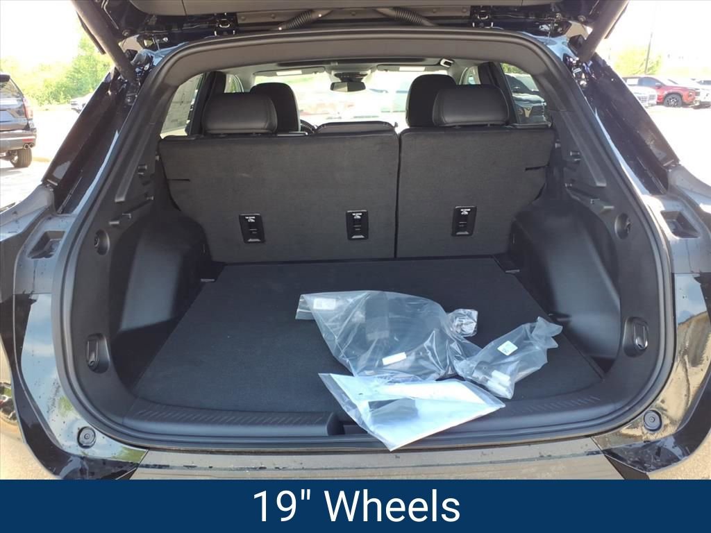 New 2026 Chevrolet Equinox EV LT AWD/4WD image 25