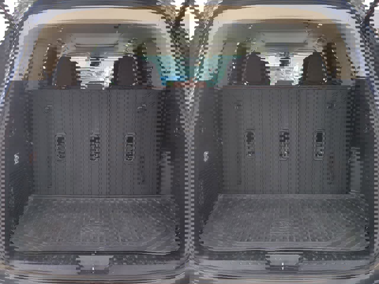 Used 2020 Subaru Ascent Touring image 37