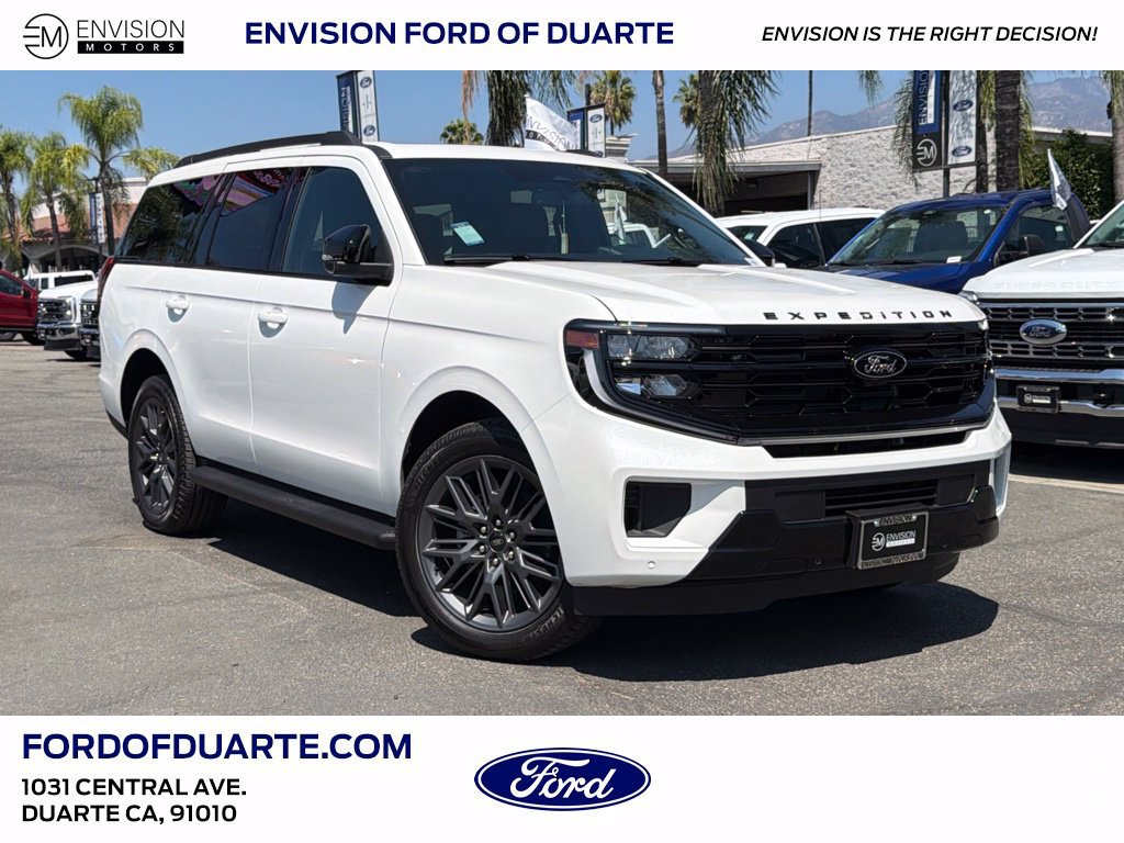 New 2026 Ford Expedition Platinum w/ Stealth Appearance Package