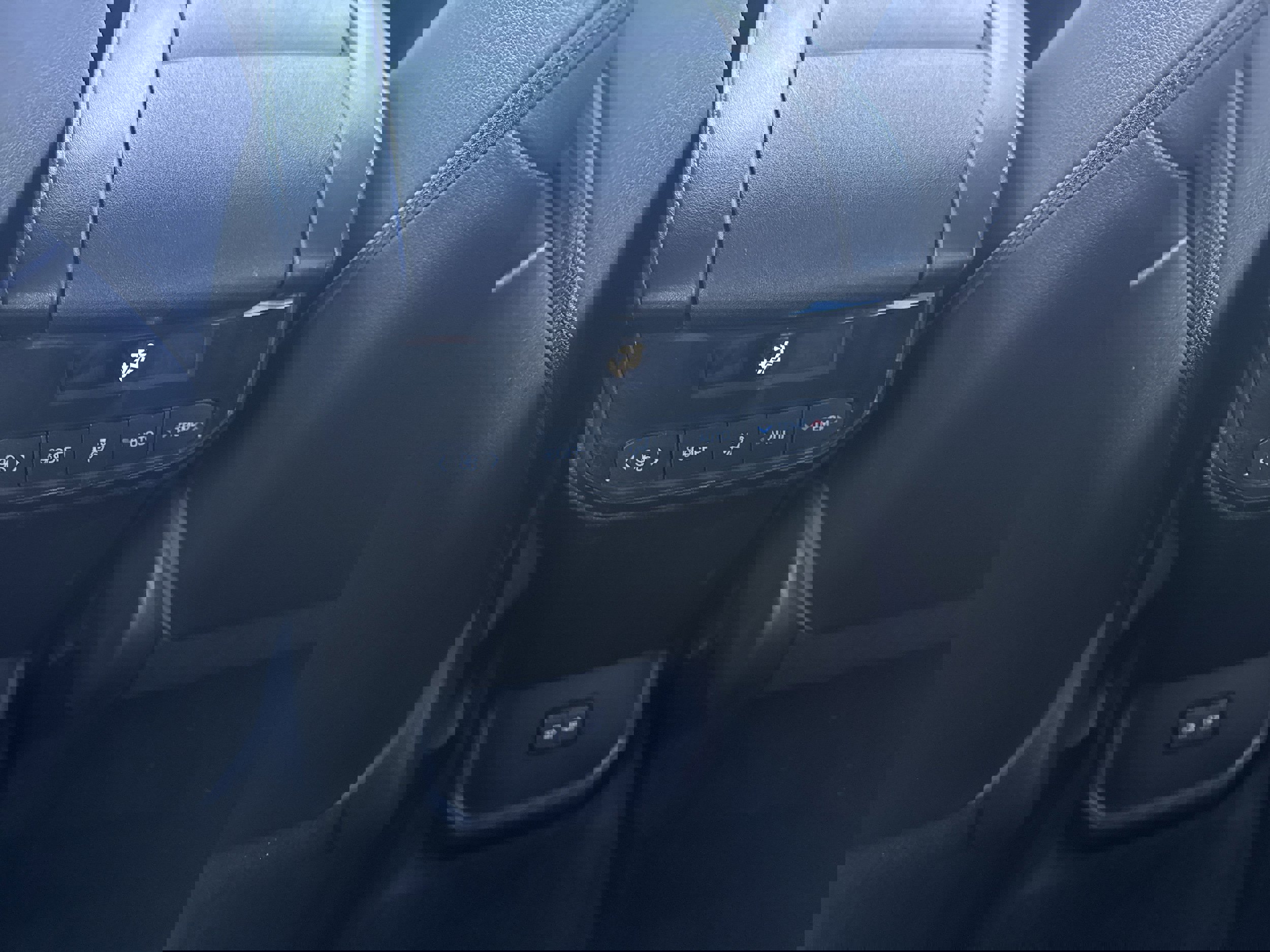 Used 2022 Toyota Highlander XLE image 20