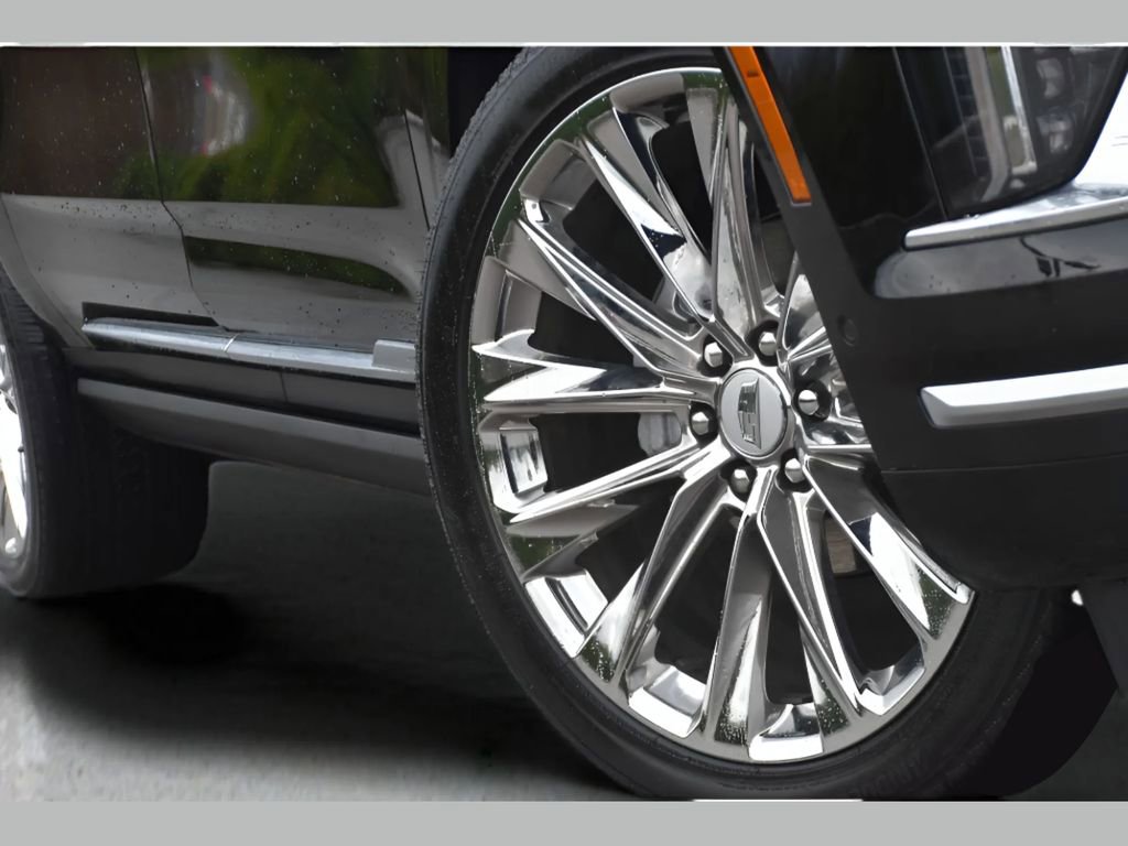 Certified 2026 Cadillac Escalade ESV Platinum Luxury w/ LPO, Radiant Package image 10