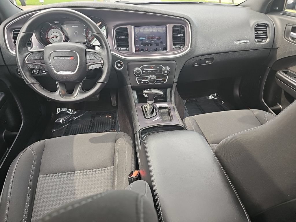 Certified 2018 Dodge Charger GT w/ Blacktop Package AWD/4WD image 23