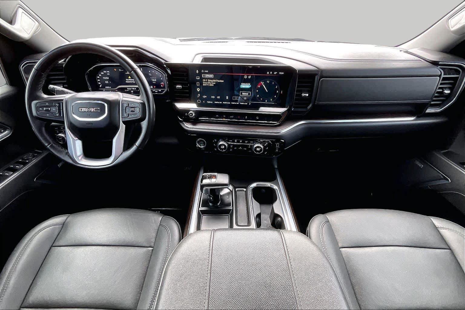 Used 2023 GMC Sierra 1500 SLT AWD/4WD image 15