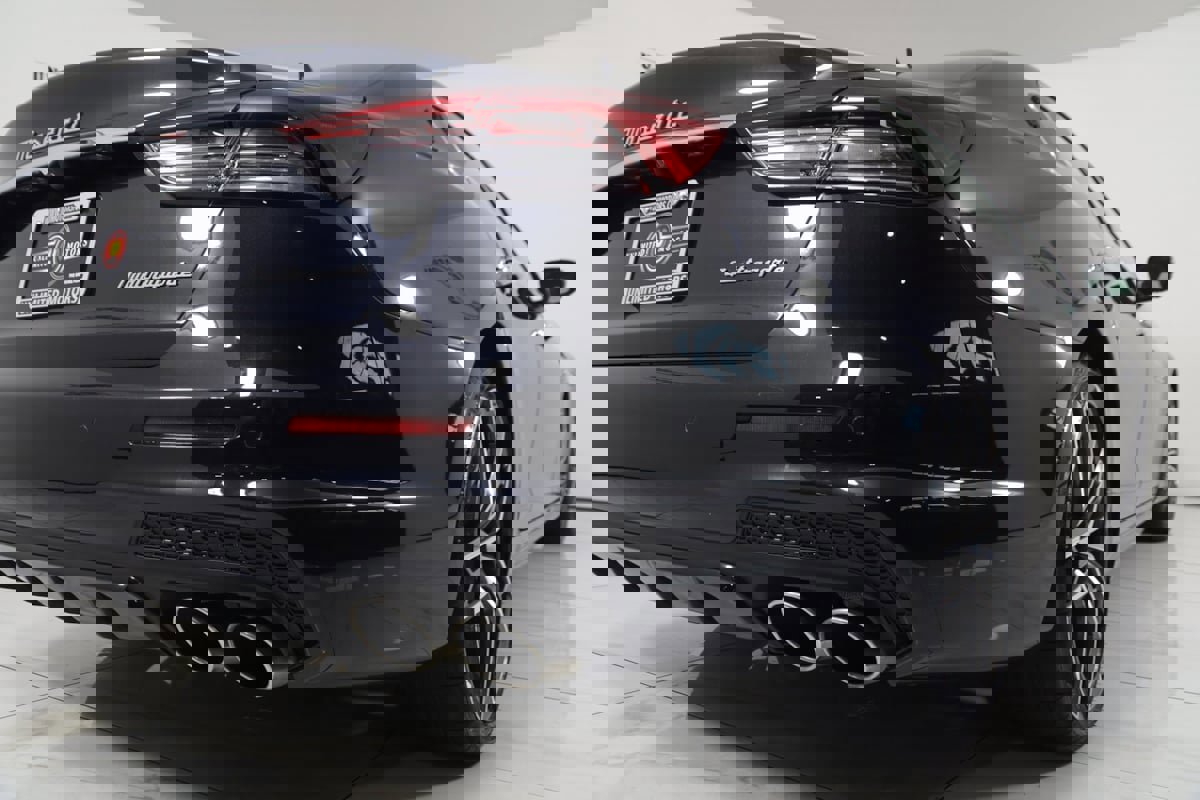 Used 2023 Maserati Quattroporte Modena Q4 image 72