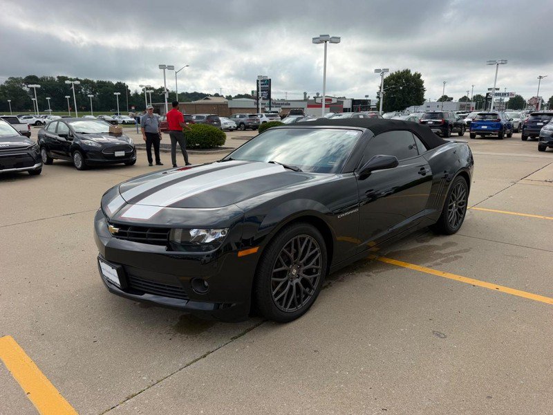Used 2015 Chevrolet Camaro LT RWD image 5