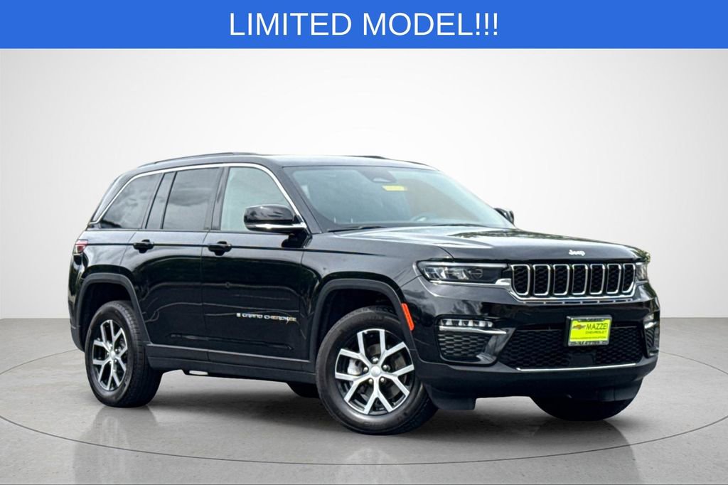 Used 2024 Jeep Grand Cherokee Limited AWD/4WD image 2