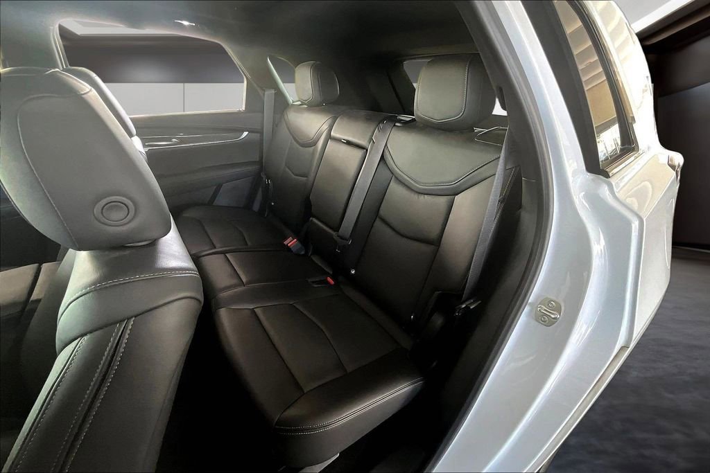 Certified 2024 Cadillac XT4 Premium Luxury AWD/4WD image 22