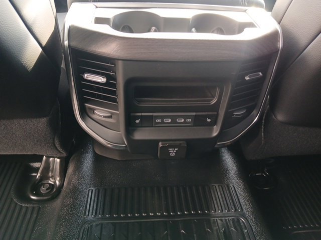 New 2026 RAM 4500 4x4 Crew Cab DRW w/ Laramie Trim Package image 17