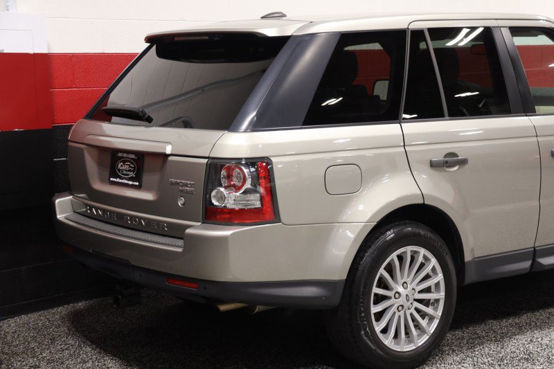 Used 2011 Land Rover Range Rover Sport HSE AWD/4WD image 9
