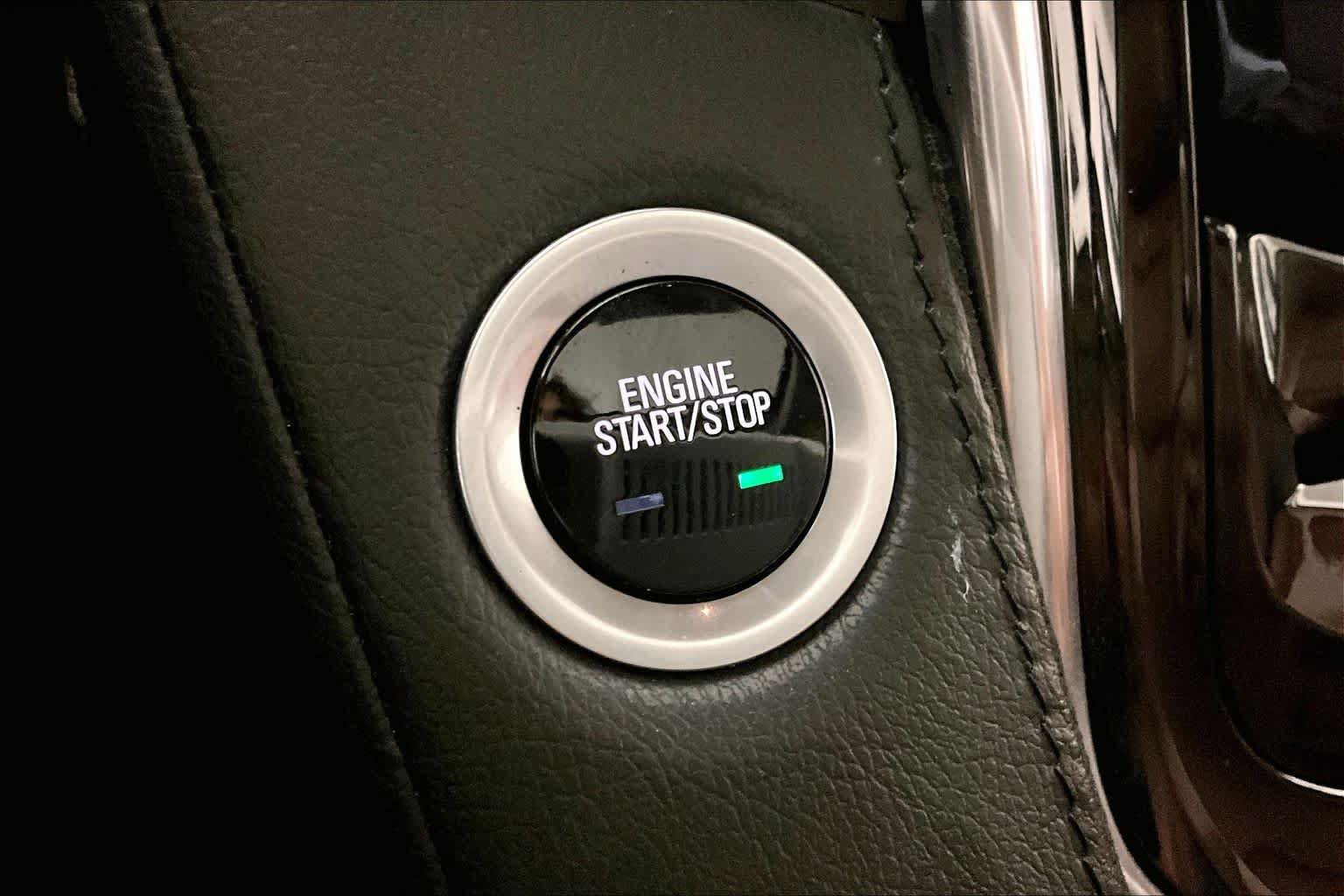 Used 2015 Cadillac Escalade ESV Premium RWD image 32