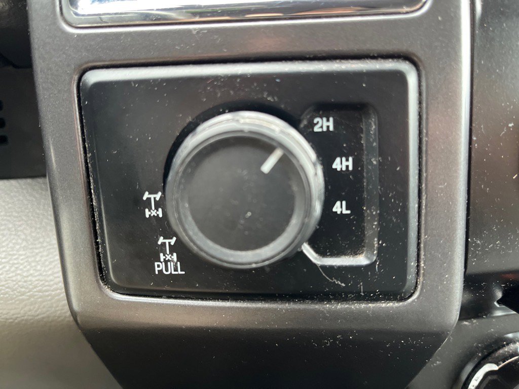 Used 2015 Ford F150 XLT w/ Equipment Group 301A Mid image 22