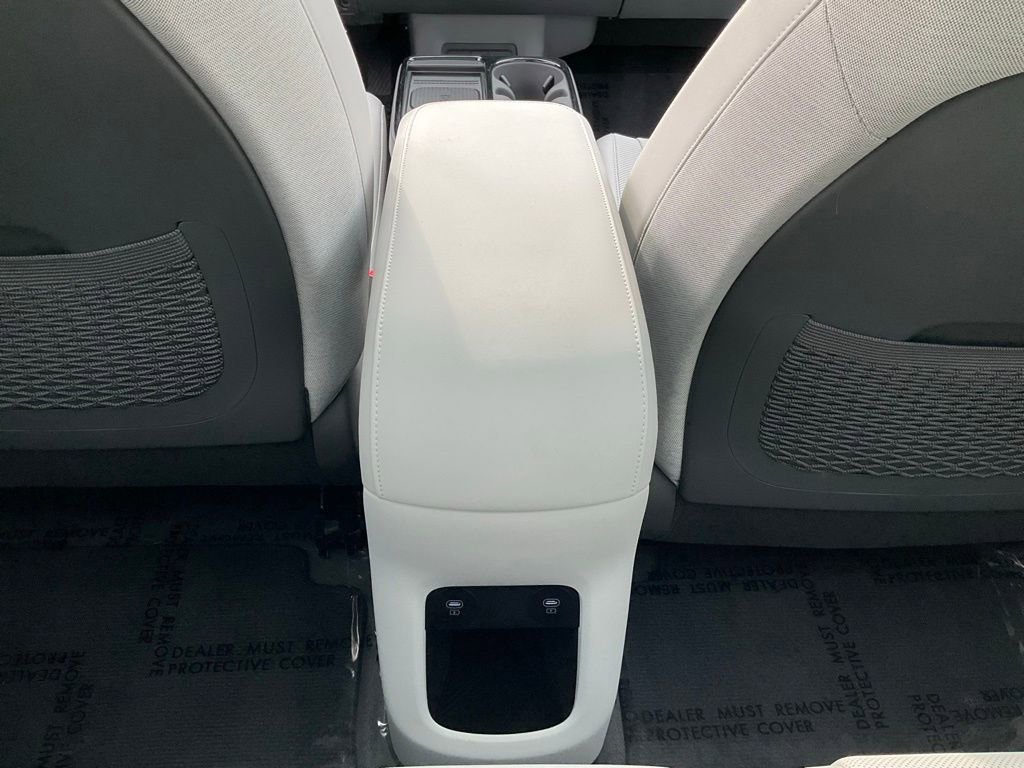 Used 2025 Hyundai Ioniq 5 Limited image 36