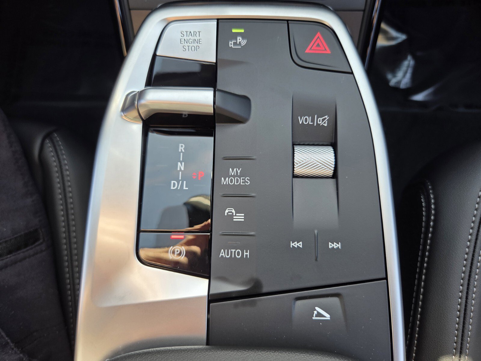 New 2026 BMW X1 xDrive28i w/ Convenience Package image 24