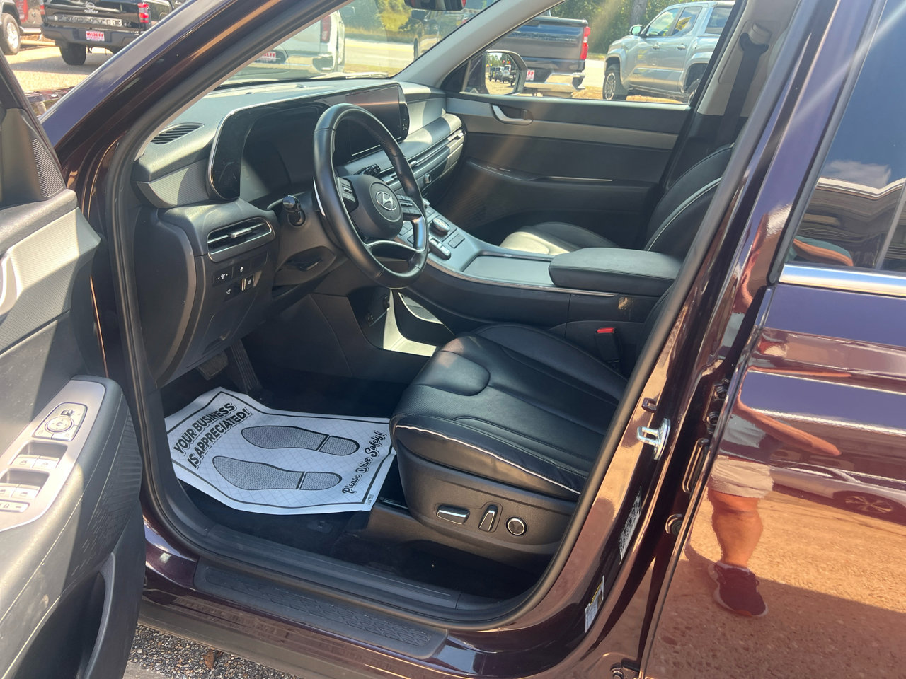 Used 2024 Hyundai Palisade SEL image 11